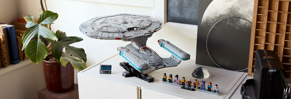 The NEW LEGO® Icons Star Trek: U.S.S. Enterprise NCC-1701-D™ (10356)