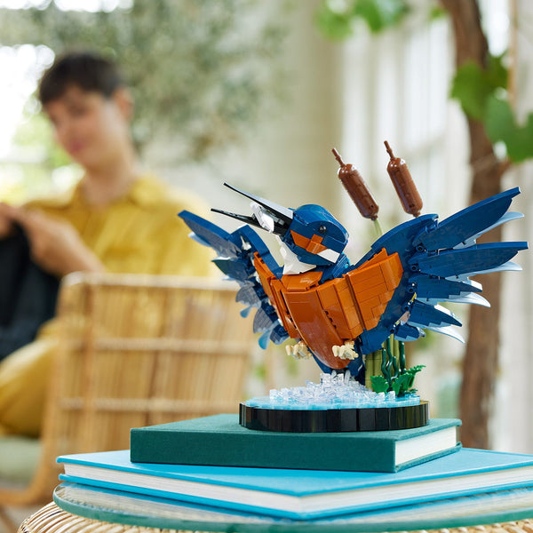 LEGO® ICONS™ Kingfisher Bird