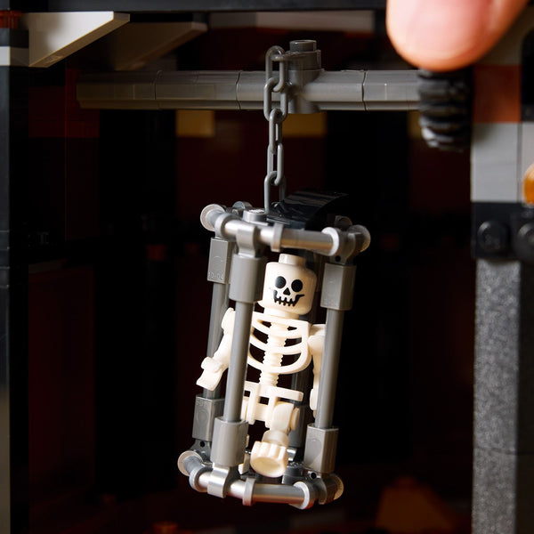 LEGO® ICONS™ The Lord of the Rings: Barad-dûr™