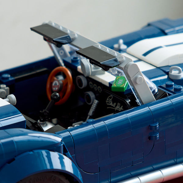 LEGO® ICONS™ Shelby Cobra 427 S/C