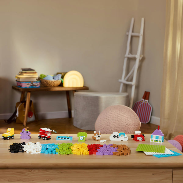 LEGO® Classic Creative Build-and-Play Box