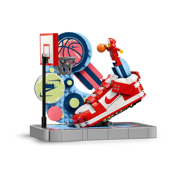 LEGO® Nike Dunk Trickshot