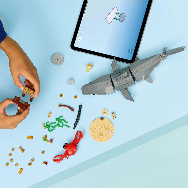 LEGO® Creator 3 in 1 Fierce Shark with a Treasure Chest