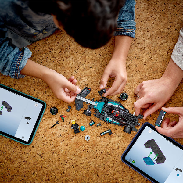 LEGO® Speed Champions Mercedes-AMG F1® W15 Race Car