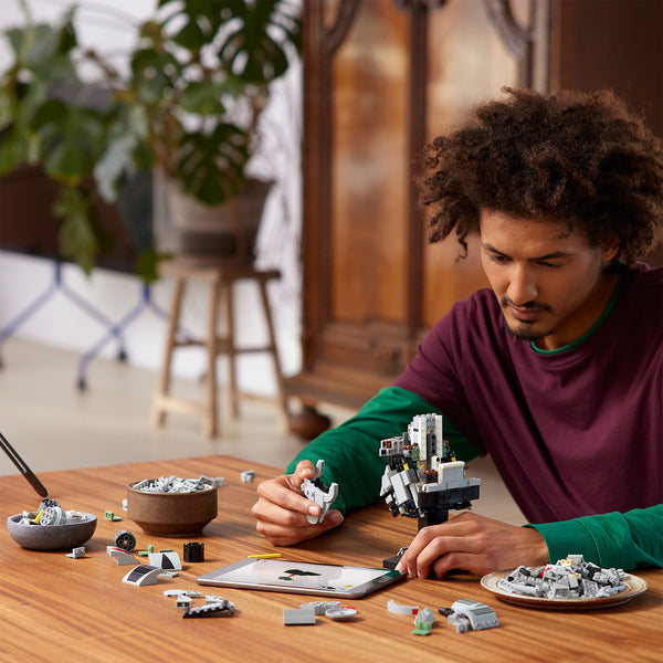 LEGO® Star Wars™ AT-AT Driver™ Helmet