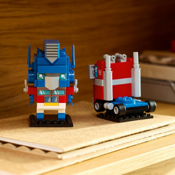 LEGO® BrickHeadz™ Transformers Optimus Prime Robot & Vehicle