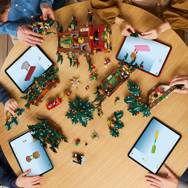 LEGO® Family Christmas Tree Decoration