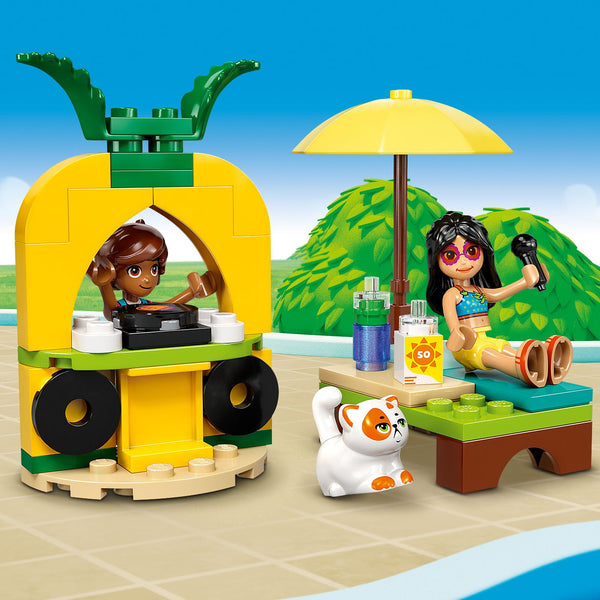LEGO® Friends™ Unicorn & Flamingo Pool Party