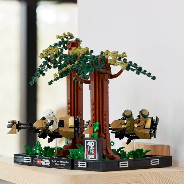 LEGO® Star Wars™ Endor™ Speeder Chase Diorama