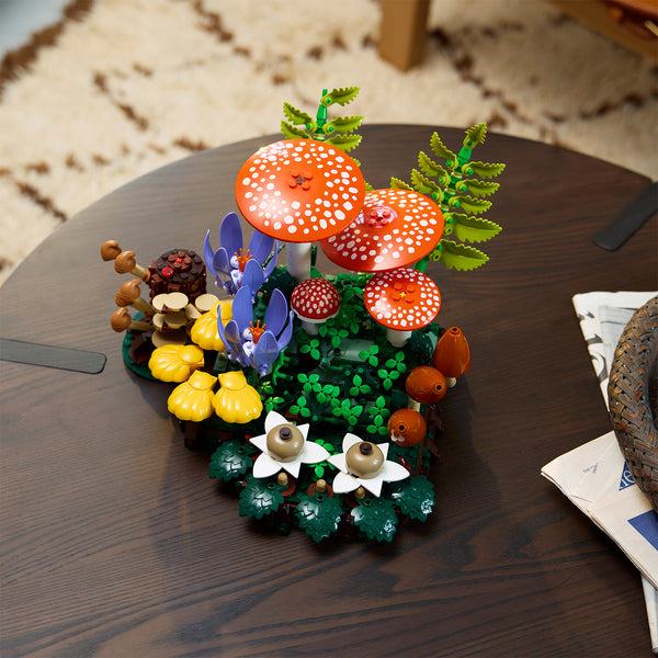LEGO® Botanicals Woodland Mushrooms