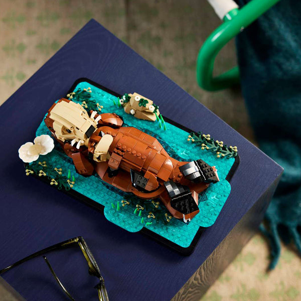 LEGO® Ideas Floating Sea Otters