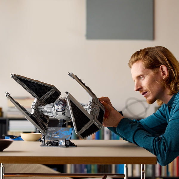 LEGO® Star Wars™ TIE Interceptor™