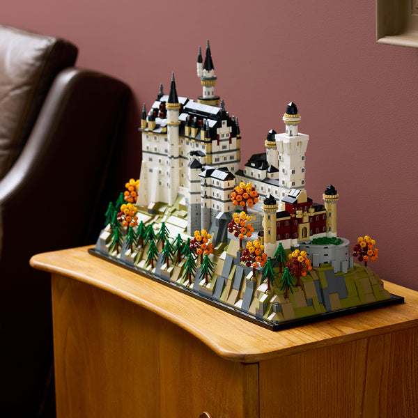 LEGO® Architecture Neuschwanstein Castle
