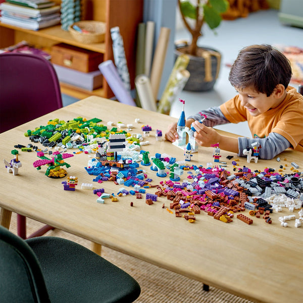 LEGO® Classic Creative Fantasy Universe