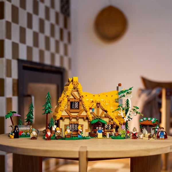 LEGO® Disney™ Snow White and the Seven Dwarfs Cottage