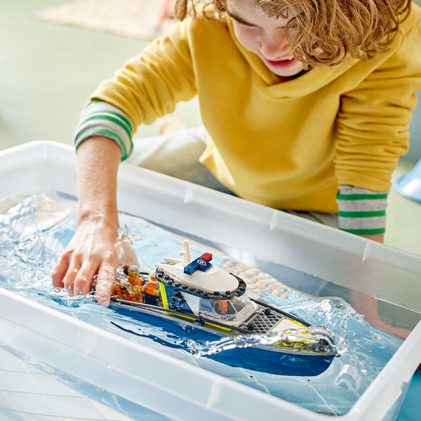 LEGO® City Police Boat Chase