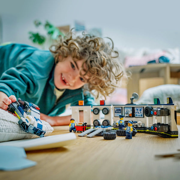 LEGO® City Custom Police Car Garage
