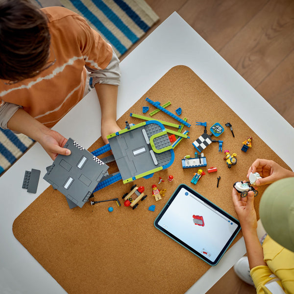 LEGO® City No Limits: Race Car Ramp Track