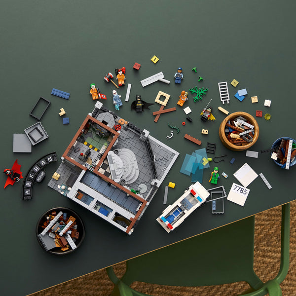 LEGO® DC Batman™ Arkham Asylum™