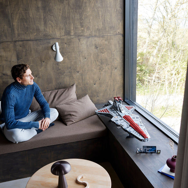 LEGO® Star Wars™ Venator-Class Republic Attack Cruiser - Ultimate Collector Series