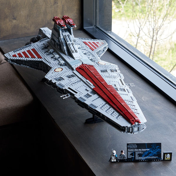 LEGO® Star Wars™ Venator-Class Republic Attack Cruiser - Ultimate Collector Series