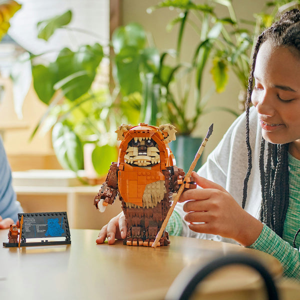 LEGO® Star Wars™ Wicket the Ewok™