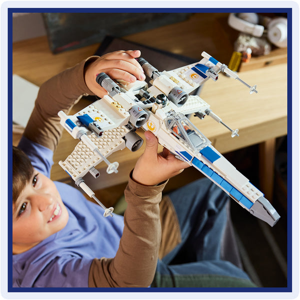 LEGO® Star Wars™ New Republic X-Wing Starfighter™