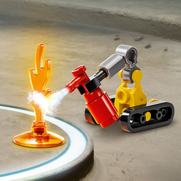 LEGO® Marvel Iron Mans Laboratory: Hall of Armor