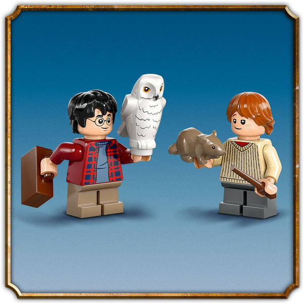 LEGO® Harry Potter™ Flying Ford Anglia™