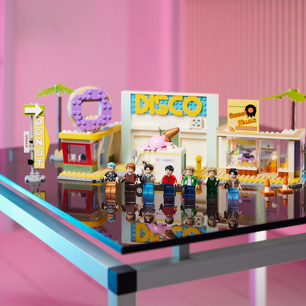 LEGO® Ideas BTS Dynamite
