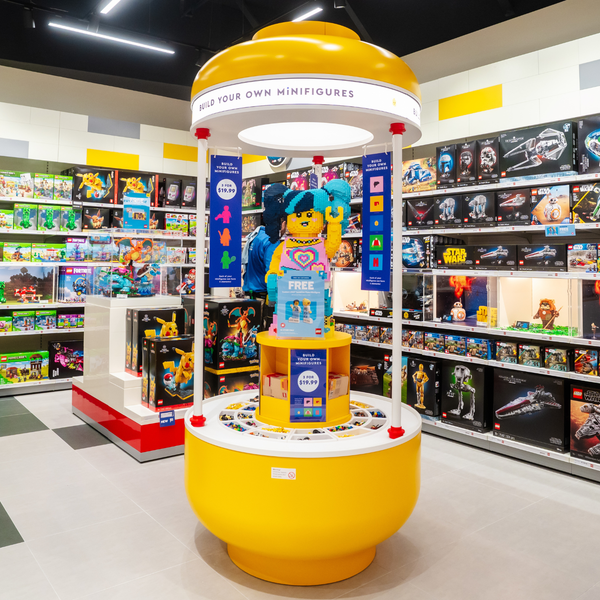 Build Your Own Minifigure Station