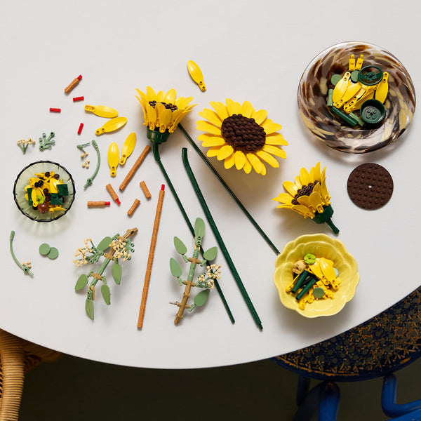 LEGO® Botanicals Sunflower Bouquet