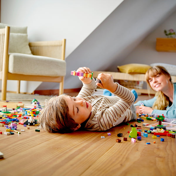 LEGO® Classic Creative Brick Box