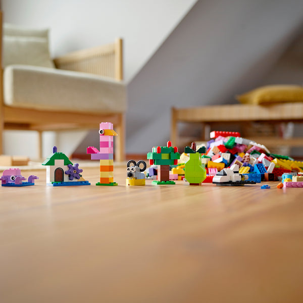 LEGO® Classic Creative Brick Box