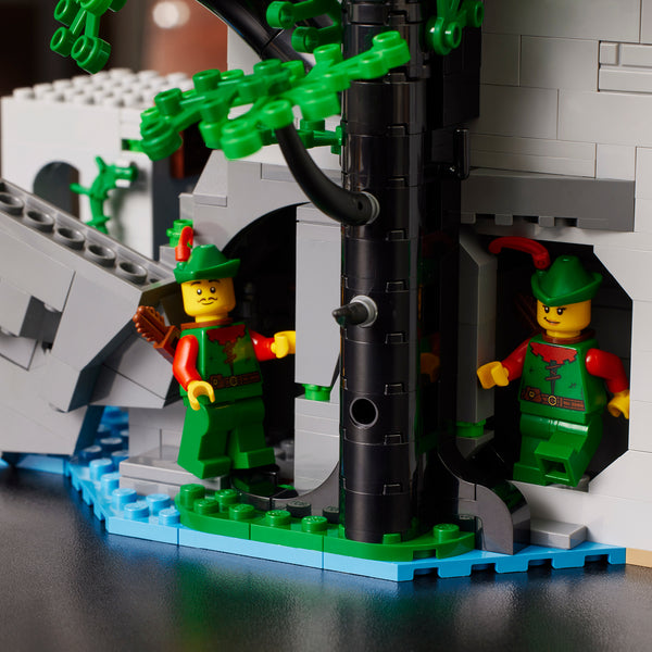 LEGO® ICONS™ Lion Knights' Castle