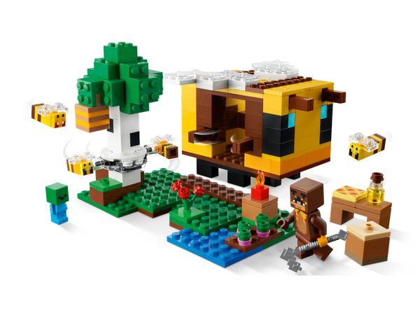 LEGO® Minecraft® The Bee Cottage