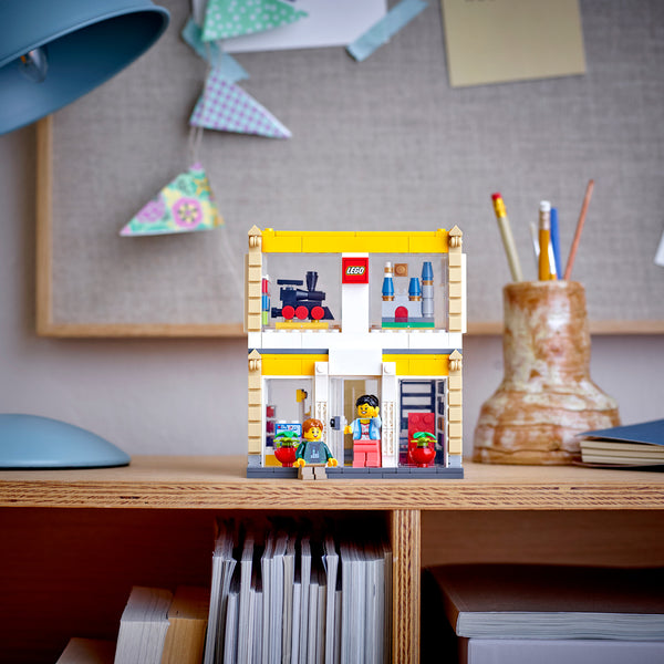 LEGO® Brand Store
