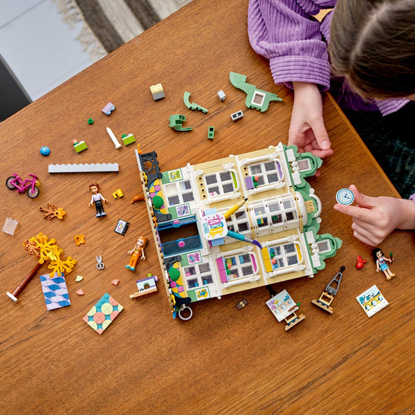 LEGO® Friends™ Emma's Art School