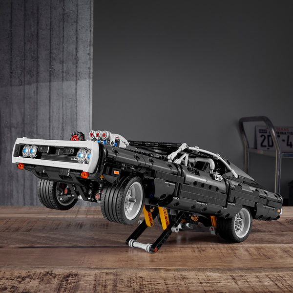 LEGO® Technic™ Doms Dodge Charger