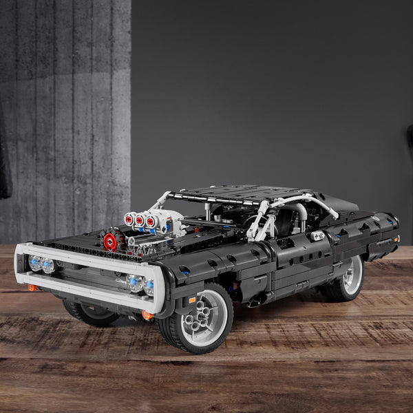 LEGO® Technic™ Doms Dodge Charger