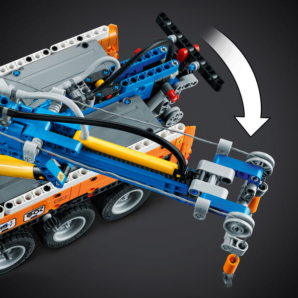 LEGO® Technic™ Heavy-duty Tow Truck