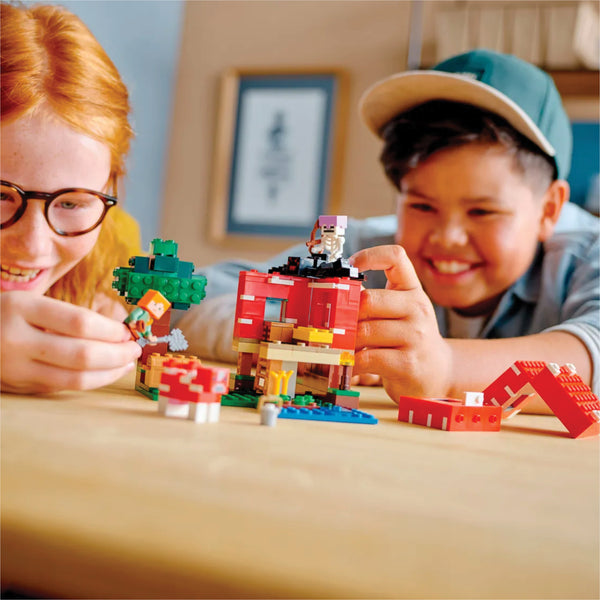 LEGO® Minecraft® The Mushroom House