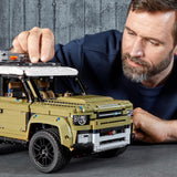 LEGO® Technic™ Land Rover Defender