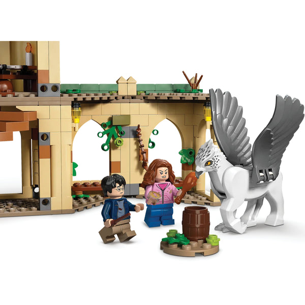 LEGO® Harry Potter™ Hogwarts™ Courtyard: Sirius’s Rescue