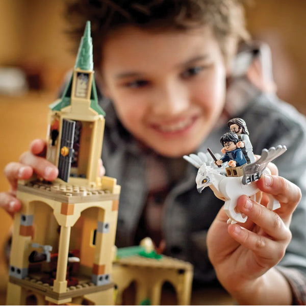 LEGO® Harry Potter™ Hogwarts™ Courtyard: Sirius’s Rescue
