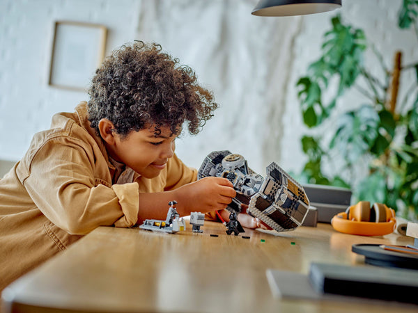 LEGO® Star Wars™ TIE Bomber™