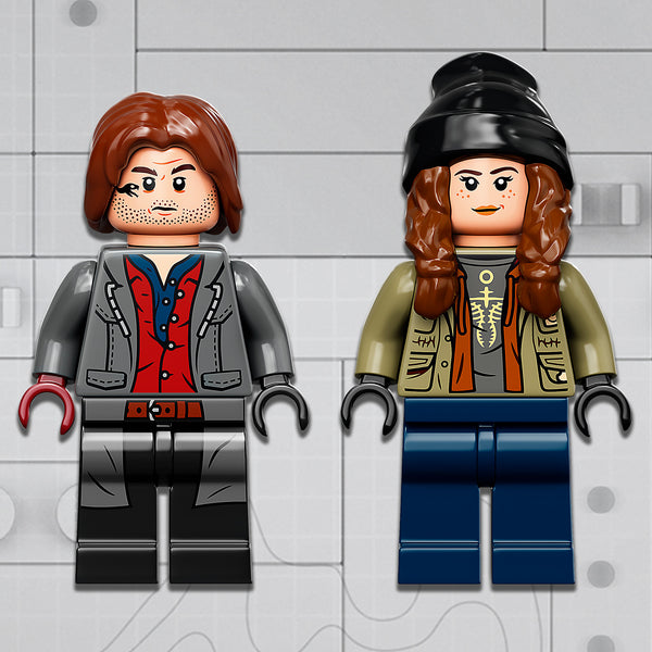 LEGO® Jurassic World Blue & Beta Velociraptor Capture