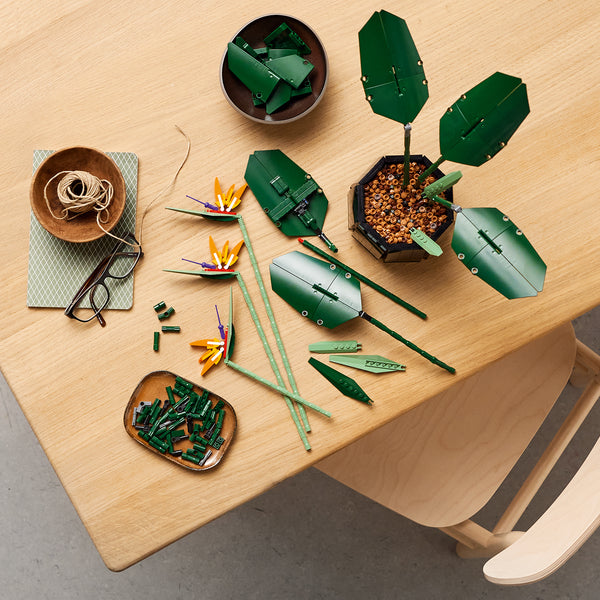 LEGO® Creator Expert Bird of Paradise