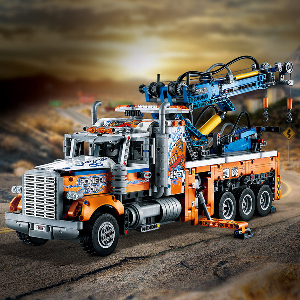 LEGO® Technic™ Heavy-duty Tow Truck
