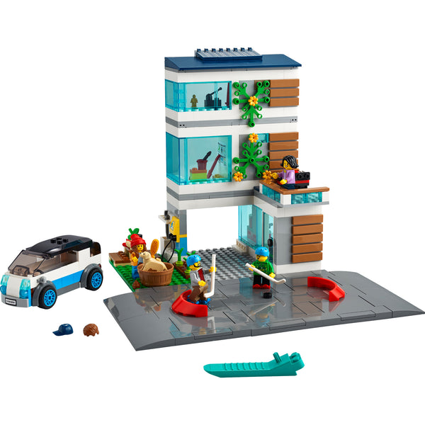 LEGO® City Family House